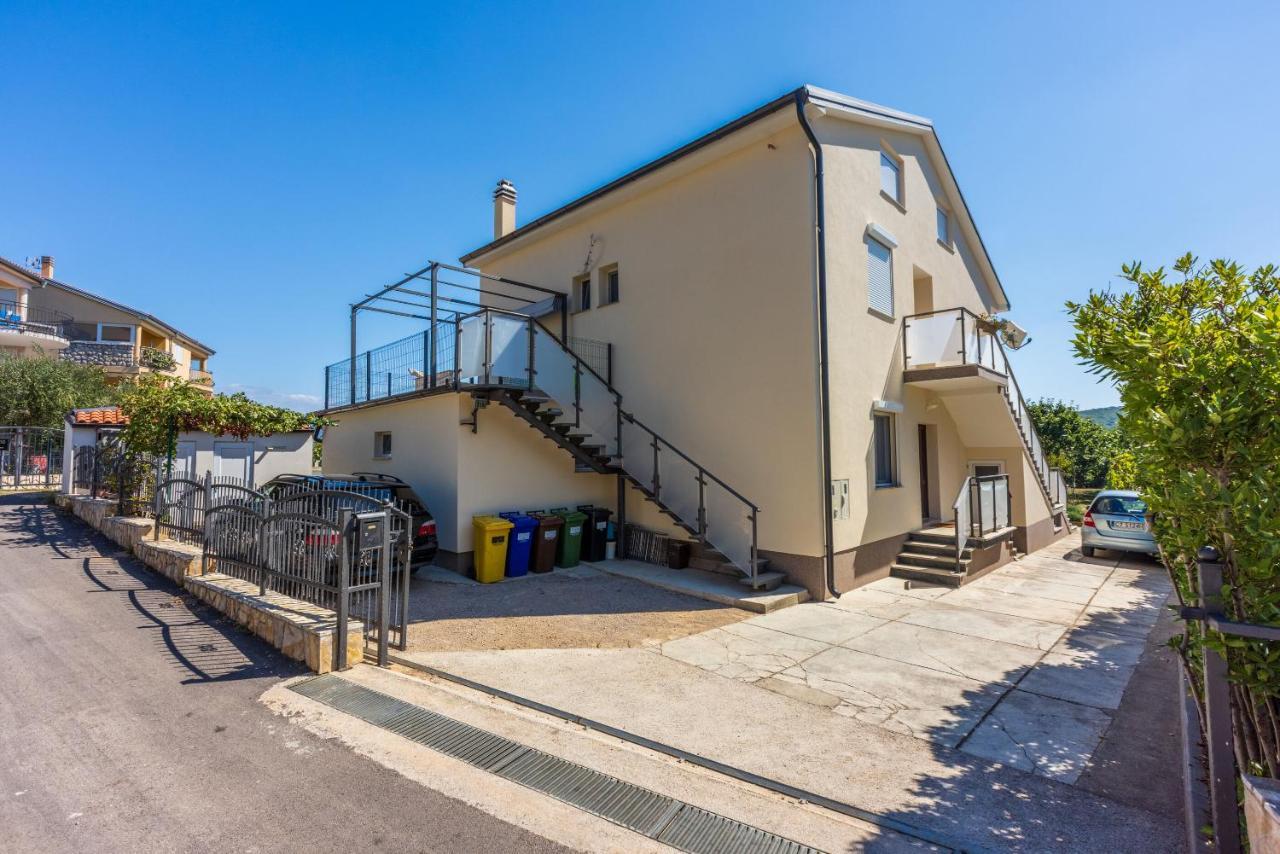 Apartments Star By The Sea Čižići Exterior foto